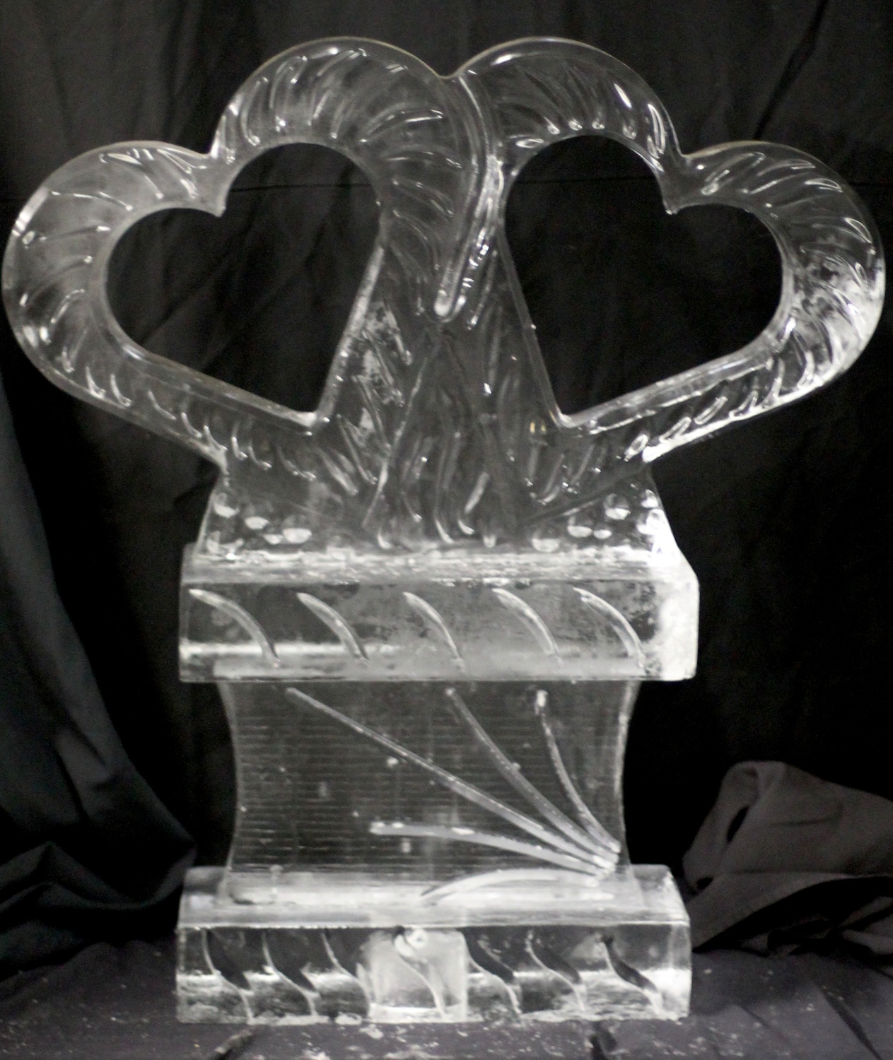 Valentine's Day - Artisan Ice Sculptures1263 x 1500